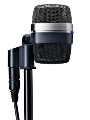 AKG - D12VR