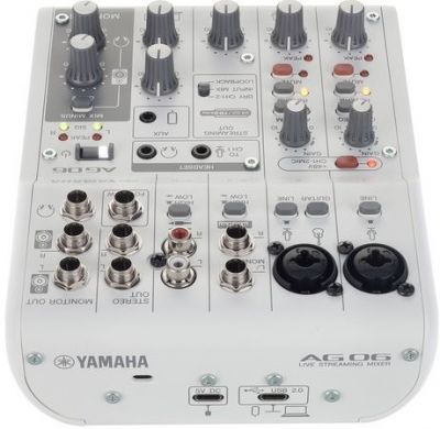 Yamaha - AG06 mk2 (белый)