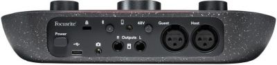Focusrite - Vocaster Two Studio Podcast Set