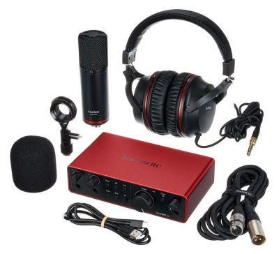 Focusrite - Scarlett 2i2 Studio 4th Gen