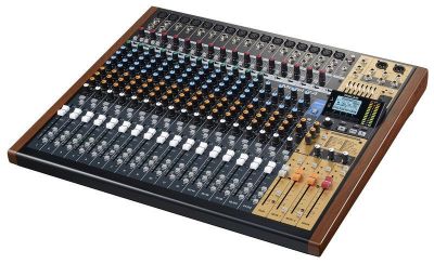 Tascam - Model 24